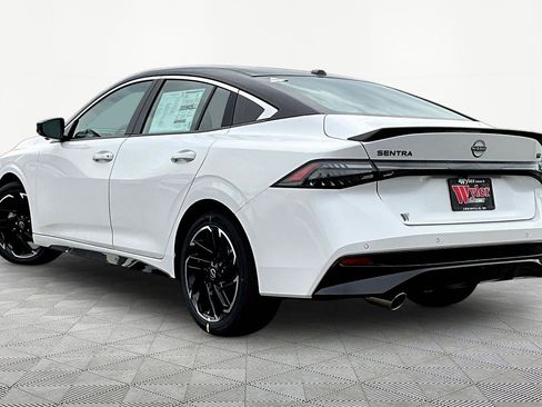 New 2026 Nissan Sentra SR FWD image 4