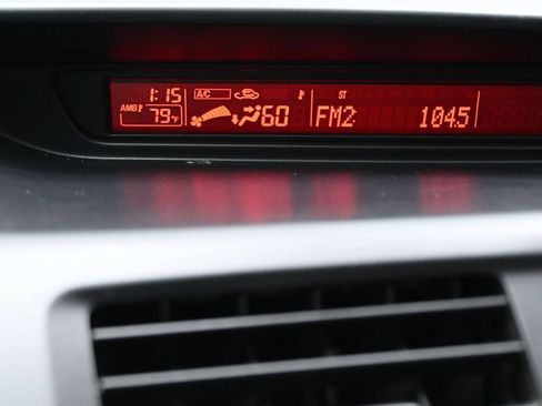 Used 2013 MAZDA MAZDA5 Sport FWD image 21