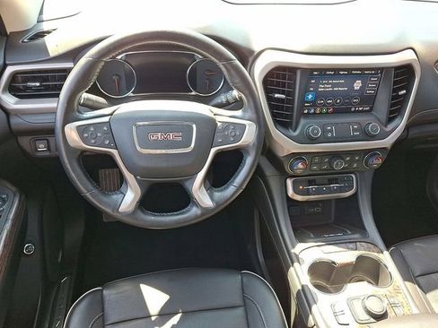 Certified 2020 GMC Acadia Denali w/ Technology Package AWD/4WD image 19