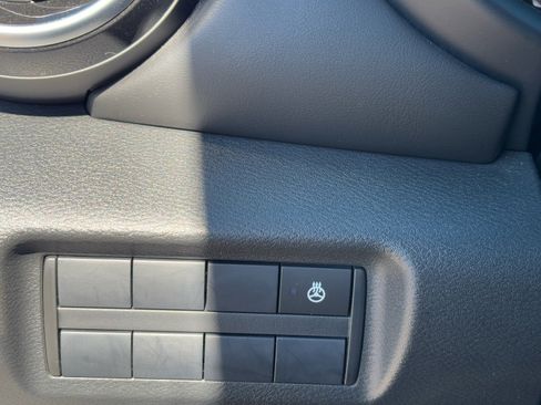 Certified 2023 Nissan Kicks SR w/ SR Premium Package image 28