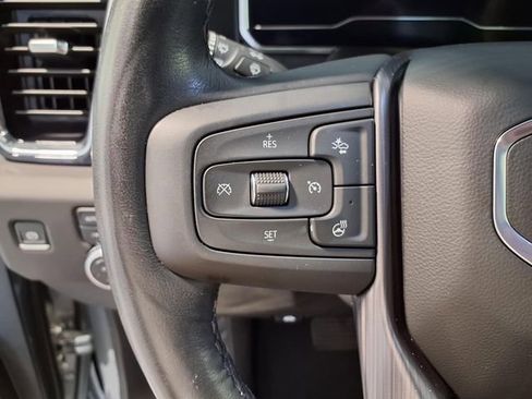 Used 2025 GMC Sierra 2500 Denali Ultimate AWD/4WD image 9