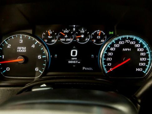 Used 2019 Chevrolet Tahoe Premier AWD/4WD image 17