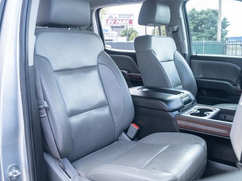 Used 2015 GMC Sierra 2500 SLT w/ Suspension Package, Off-Road image 20