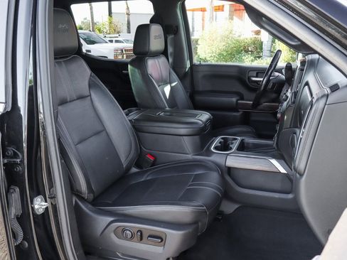 Used 2021 Chevrolet Silverado 1500 High Country w/ Technology Package image 42