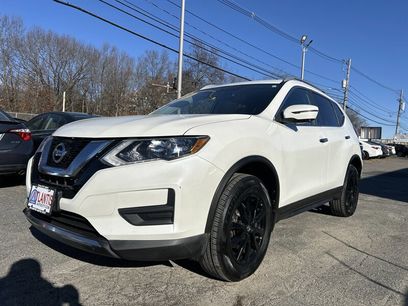 Used 2017 Nissan Rogue SV w/ SV Premium Package
