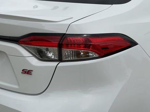 Used 2026 Toyota Corolla SE FWD image 7
