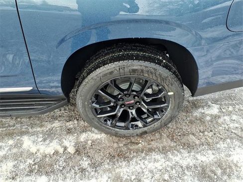 New 2026 GMC Yukon XL Elevation image 21