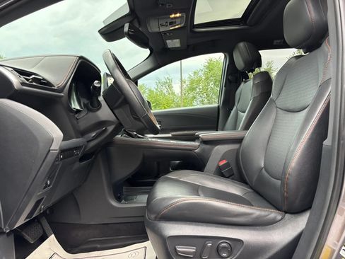 Used 2021 Toyota Sienna XSE AWD/4WD image 10