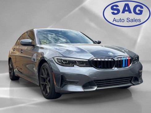 Used 2019 BMW 330i Sedan w/ Convenience Package RWD image 2