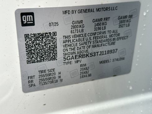 New 2026 Buick Enclave Sport Touring FWD image 27