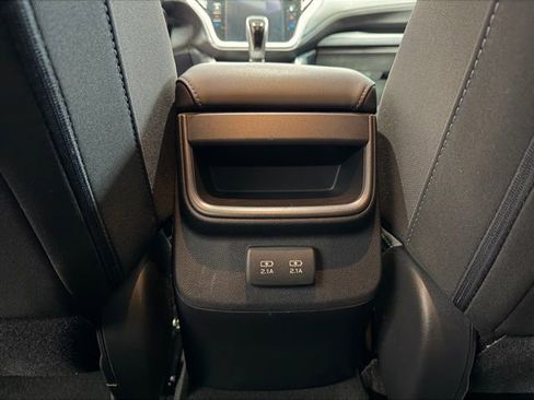 Used 2020 Subaru Outback Premium image 36