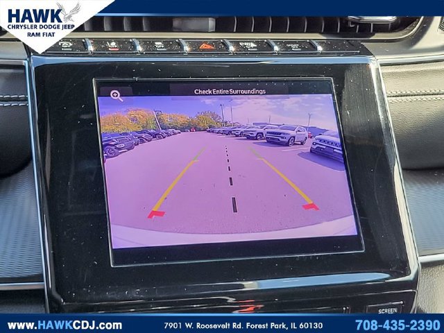 Certified 2025 Jeep Grand Cherokee Laredo AWD/4WD image 18
