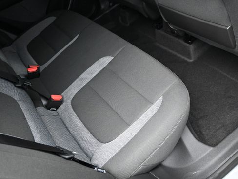 New 2025 Chevrolet TrailBlazer LT w/ Convenience Package image 13