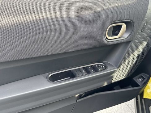 Used 2025 MINI Cooper S image 8