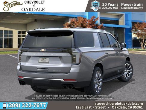 New 2025 Chevrolet Suburban Premier image 4