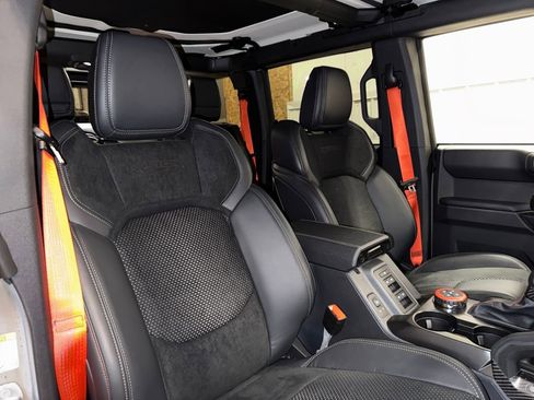 New 2025 Ford Bronco Raptor image 27