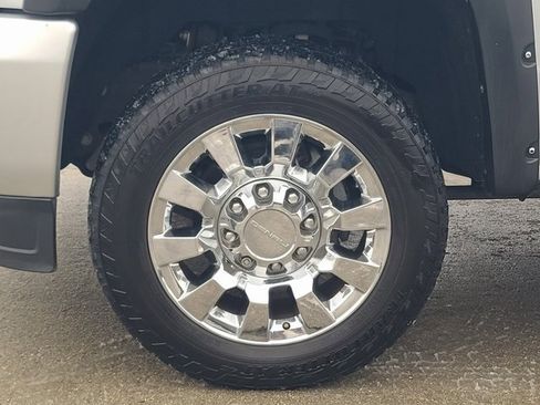 Used 2019 GMC Sierra 2500 Denali w/ Duramax Plus Package image 5