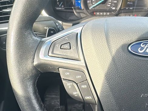 Used 2017 Ford Edge Titanium w/ Equipment Group 301A image 14