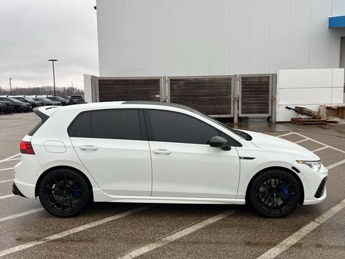 Used 2023 Volkswagen Golf R image 8