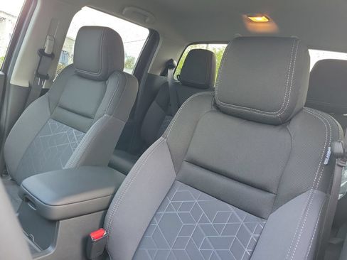 New 2026 Nissan Frontier SV w/ All-Weather Content Package AWD/4WD image 22