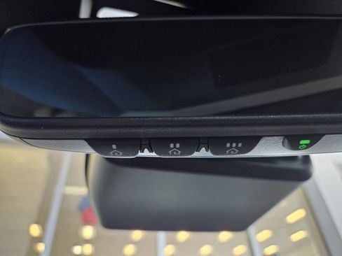 Used 2024 Subaru Ascent Limited w/ Technology Package image 57