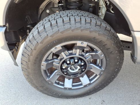 Certified 2024 Ford F350 Lariat w/ Lariat Ultimate Package AWD/4WD image 9
