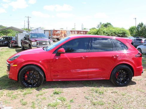Used 2016 Porsche Cayenne GTS AWD/4WD image 12