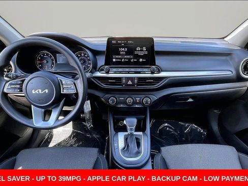 Used 2022 Kia Forte LXS FWD image 7