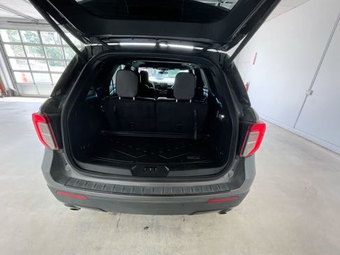 Used 2022 Ford Explorer ST-Line AWD/4WD image 25