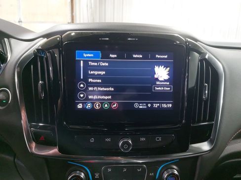 Used 2023 Chevrolet Traverse RS AWD/4WD image 22