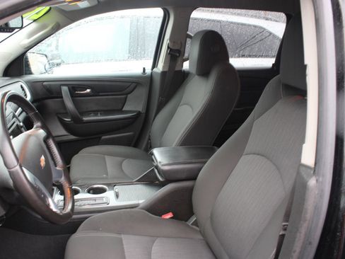 Used 2016 Chevrolet Traverse LT image 20