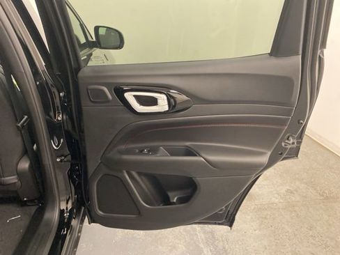 Used 2026 Jeep Compass Trailhawk w/ Sun, Sound & Navigation Group image 27