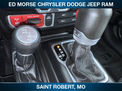 Used 2024 Jeep Wrangler Unlimited Sport AWD/4WD image 22