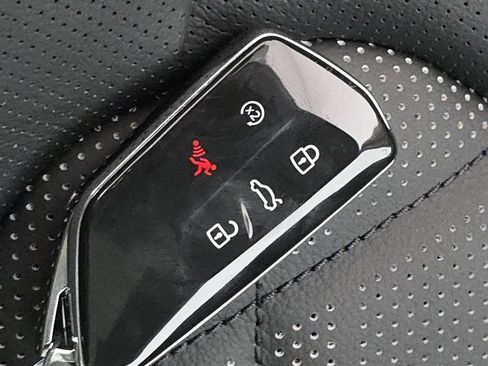 New 2026 Volkswagen Atlas SEL Premium R-Line image 15