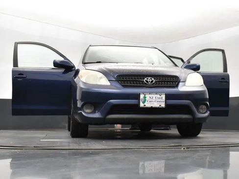 Used 2005 Toyota Matrix XR w/ Extra Value Pkg 2 image 11