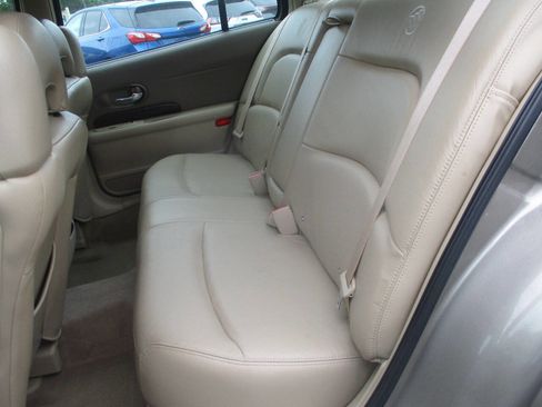 Used 2004 Buick Le Sabre Limited w/ Celebration Edition Package image 8
