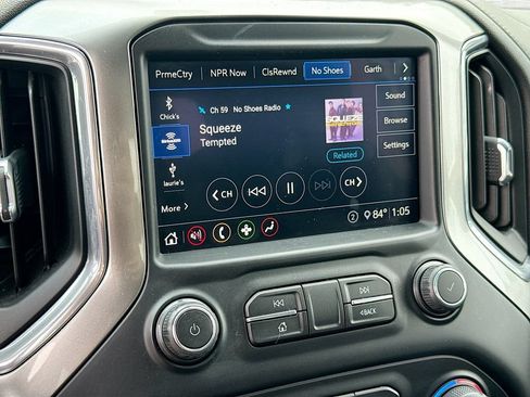 Used 2020 Chevrolet Silverado 1500 LT w/ All-Star Edition AWD/4WD image 19