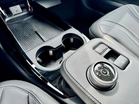 Used 2024 Ford Mustang Mach-E Premium image 24