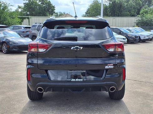 Used 2022 Chevrolet TrailBlazer RS FWD image 8