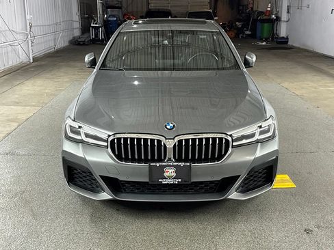 Used 2023 BMW 540i xDrive w/ M Sport Package AWD/4WD image 2