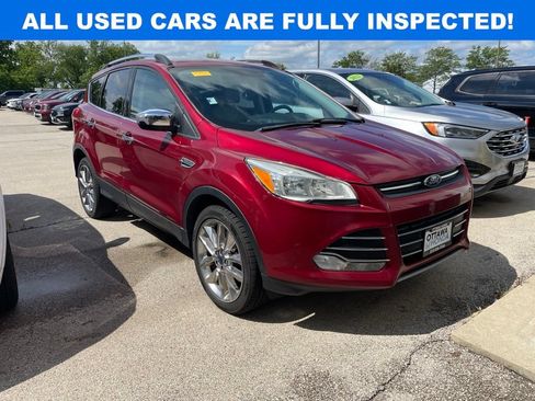Used 2016 Ford Escape SE w/ SE Chrome Package AWD/4WD image 1
