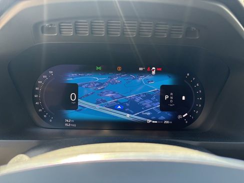 Used 2025 Volvo XC90 B5 Plus w/ Protection Package Premier image 22