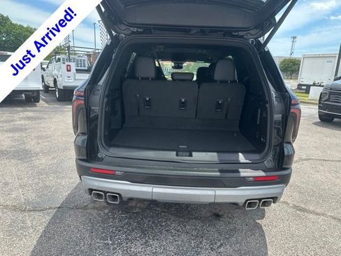 New 2026 Chevrolet Traverse Z71 w/ Driver Confidence Package AWD/4WD image 29