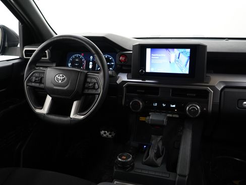 Used 2025 Toyota 4Runner TRD Sport image 14