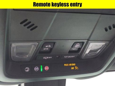 Used 2023 Chevrolet Equinox RS w/ RS Leather Package image 23