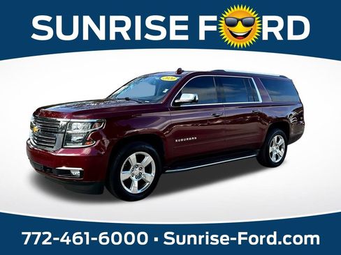 Used 2020 Chevrolet Suburban Premier image 1