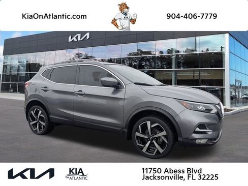 Used 2021 Nissan Rogue Sport SL w/ Premium Package FWD image 1