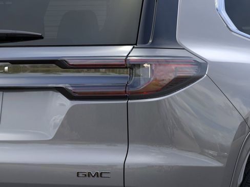 New 2026 GMC Acadia Denali Ultimate w/ LPO, Floor Liner Package FWD image 11