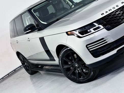 Used 2019 Land Rover Range Rover HSE image 4