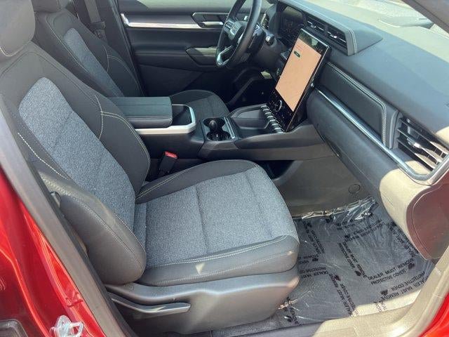 Used 2025 GMC Terrain Elevation AWD/4WD image 13
